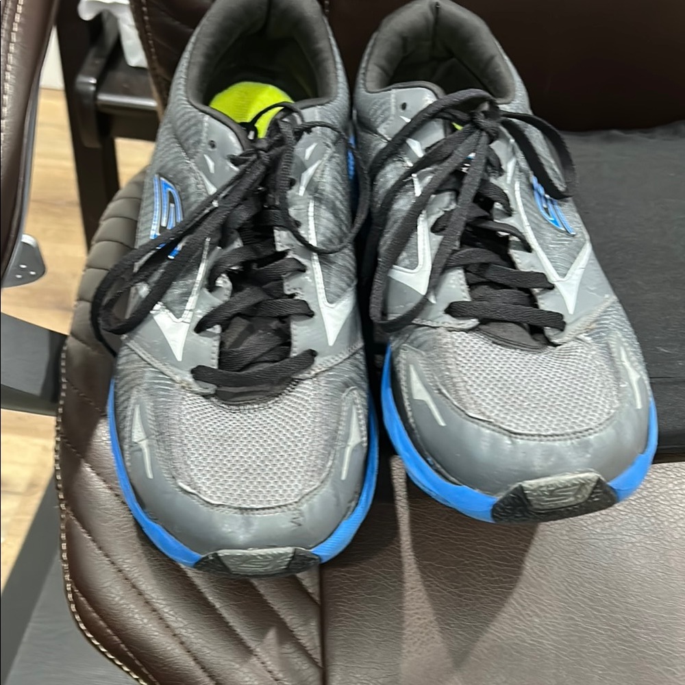 Skechers Gray and Blue Athletic Shoes - Picture 4 of 7